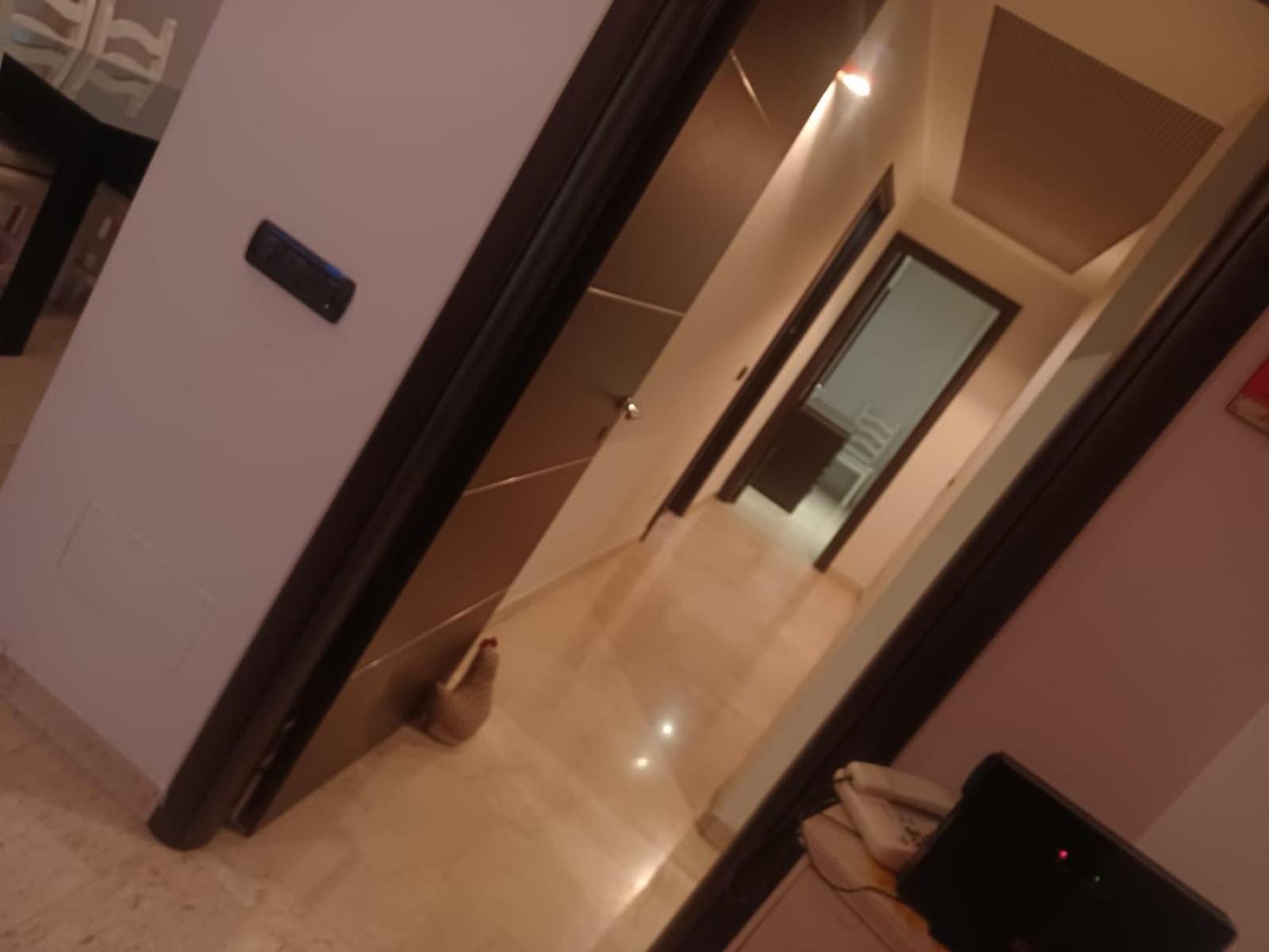 Residence Taverna Piacenza Luaran gambar